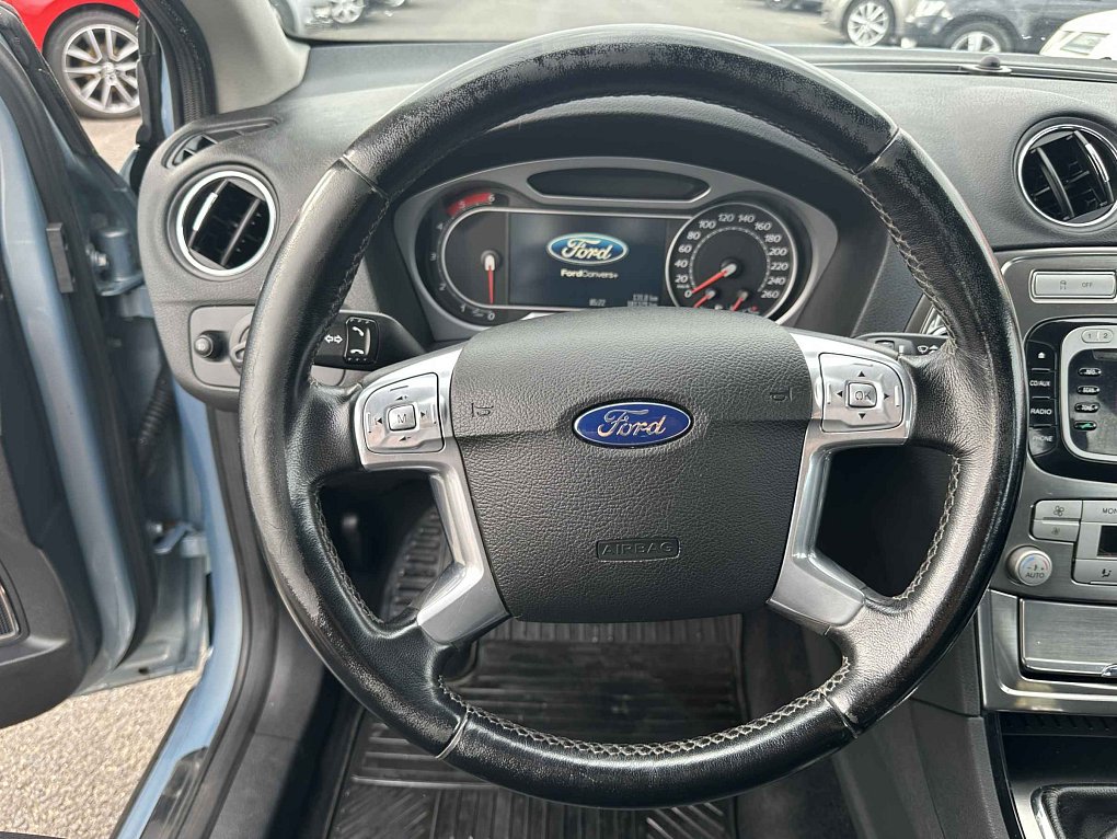Ford Mondeo 2.2TDCi 