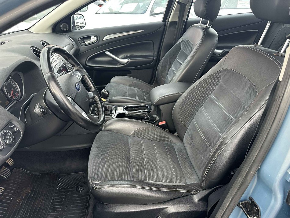 Ford Mondeo 2.2TDCi 
