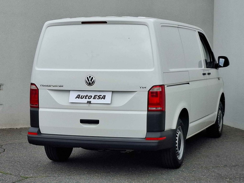 Volkswagen Transporter 2.0TDi 