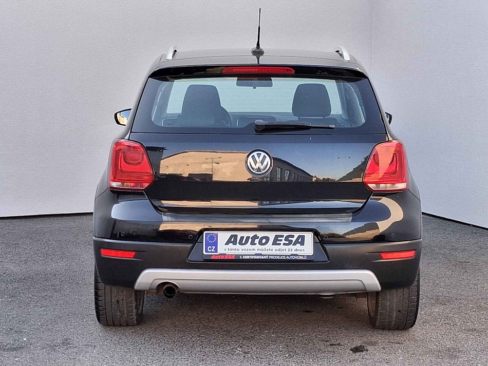 Volkswagen Polo 1.2 TSi CROSS