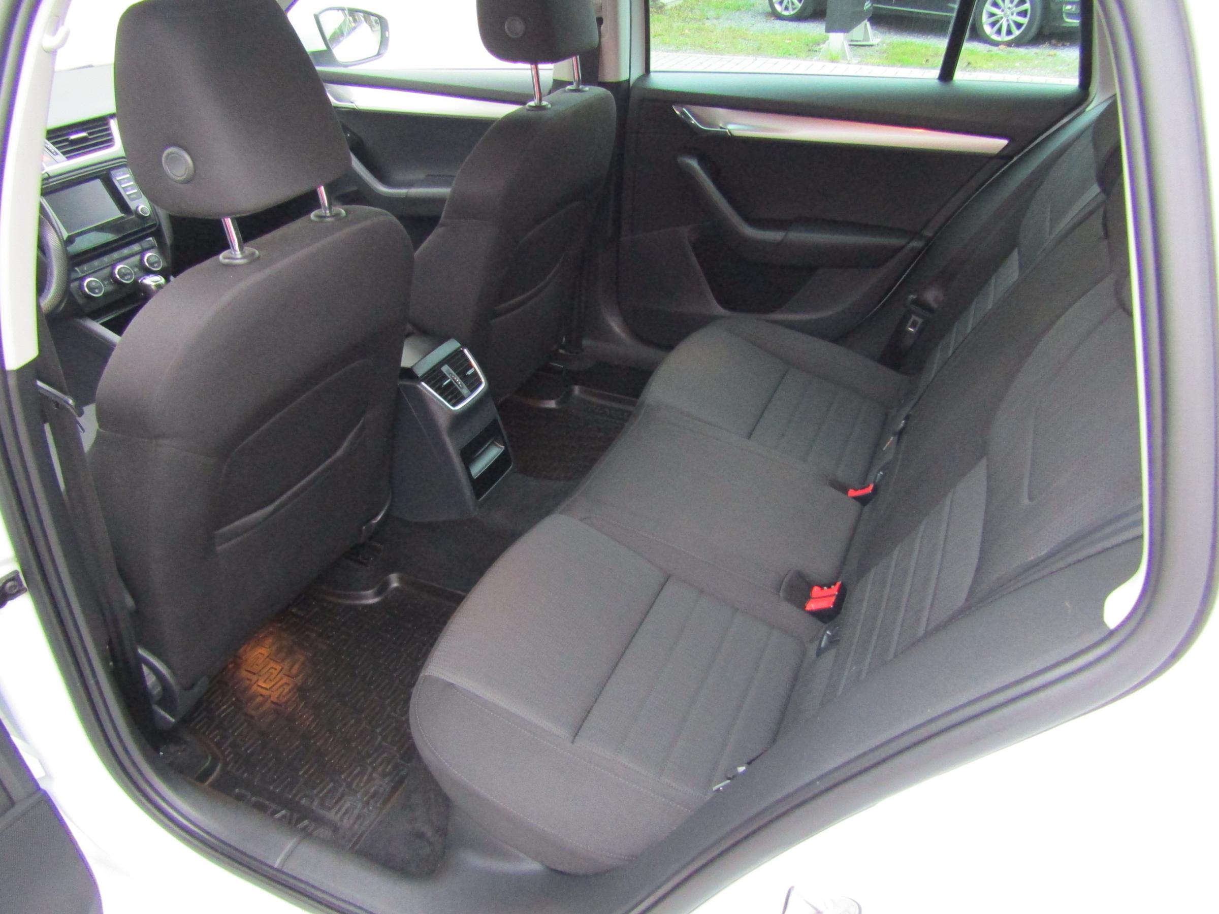 Škoda Octavia III, 2015 - pohled č. 10