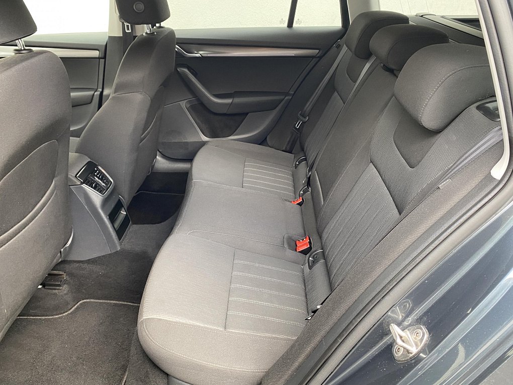 Škoda Octavia III 2.0 TSi Style