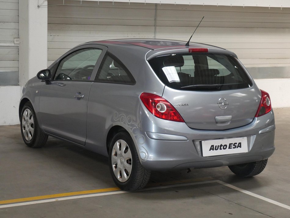 Opel Corsa 1.2 