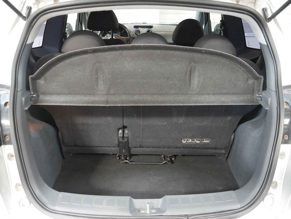 Mitsubishi Colt 1.3i 