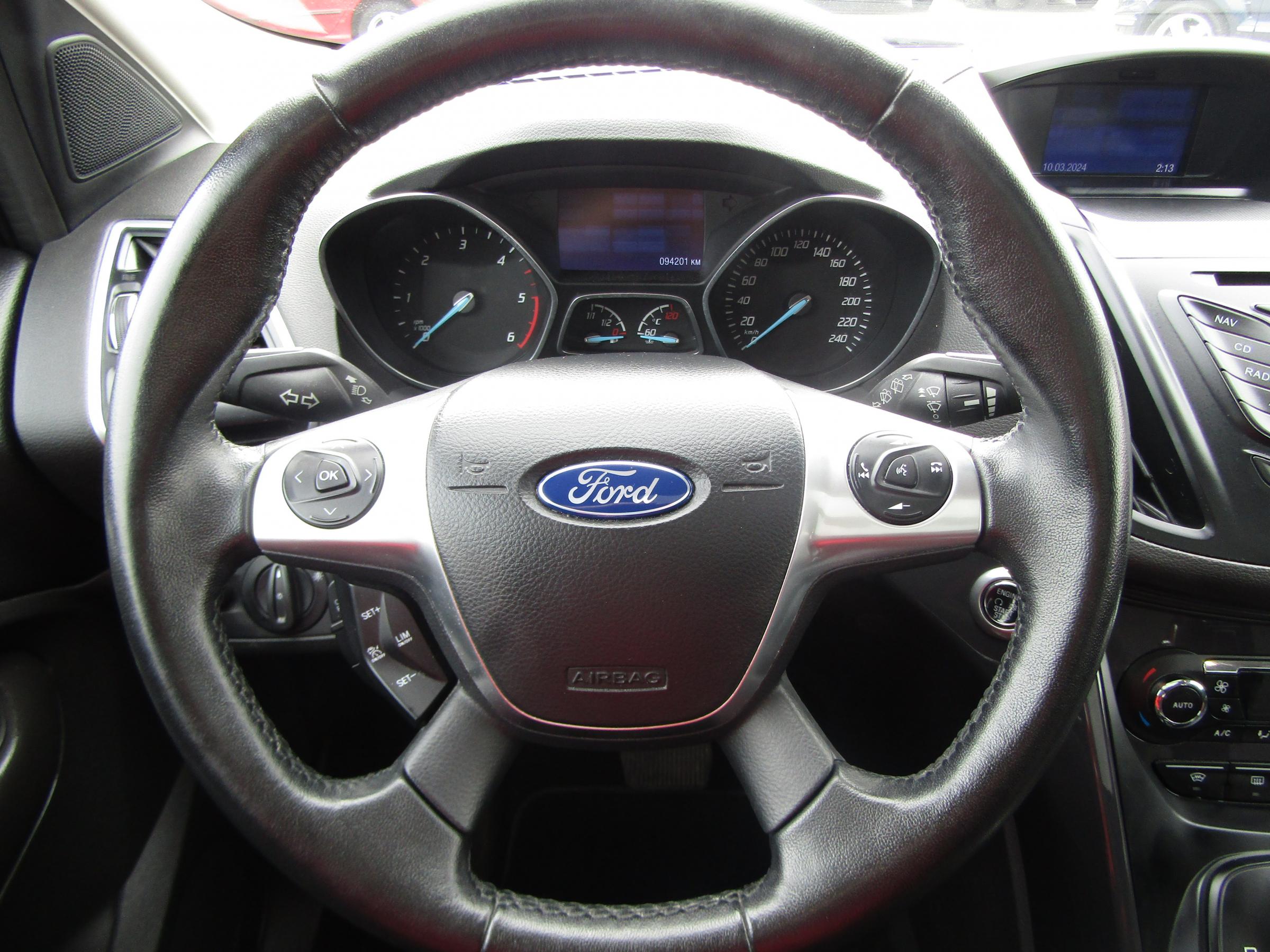 Ford Kuga, 2014 - pohled č. 21