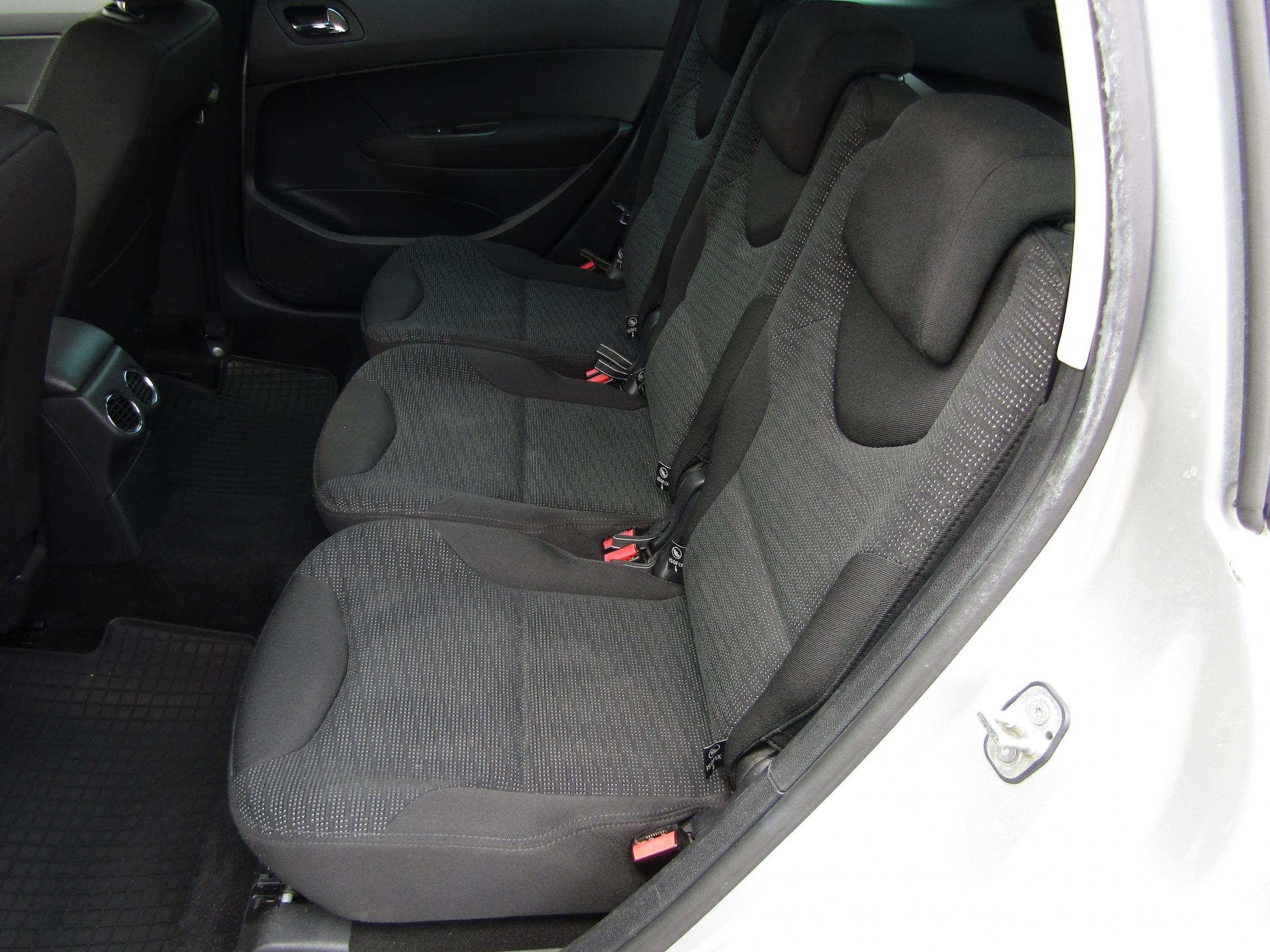 Peugeot 308, 2010 - pohled č. 11