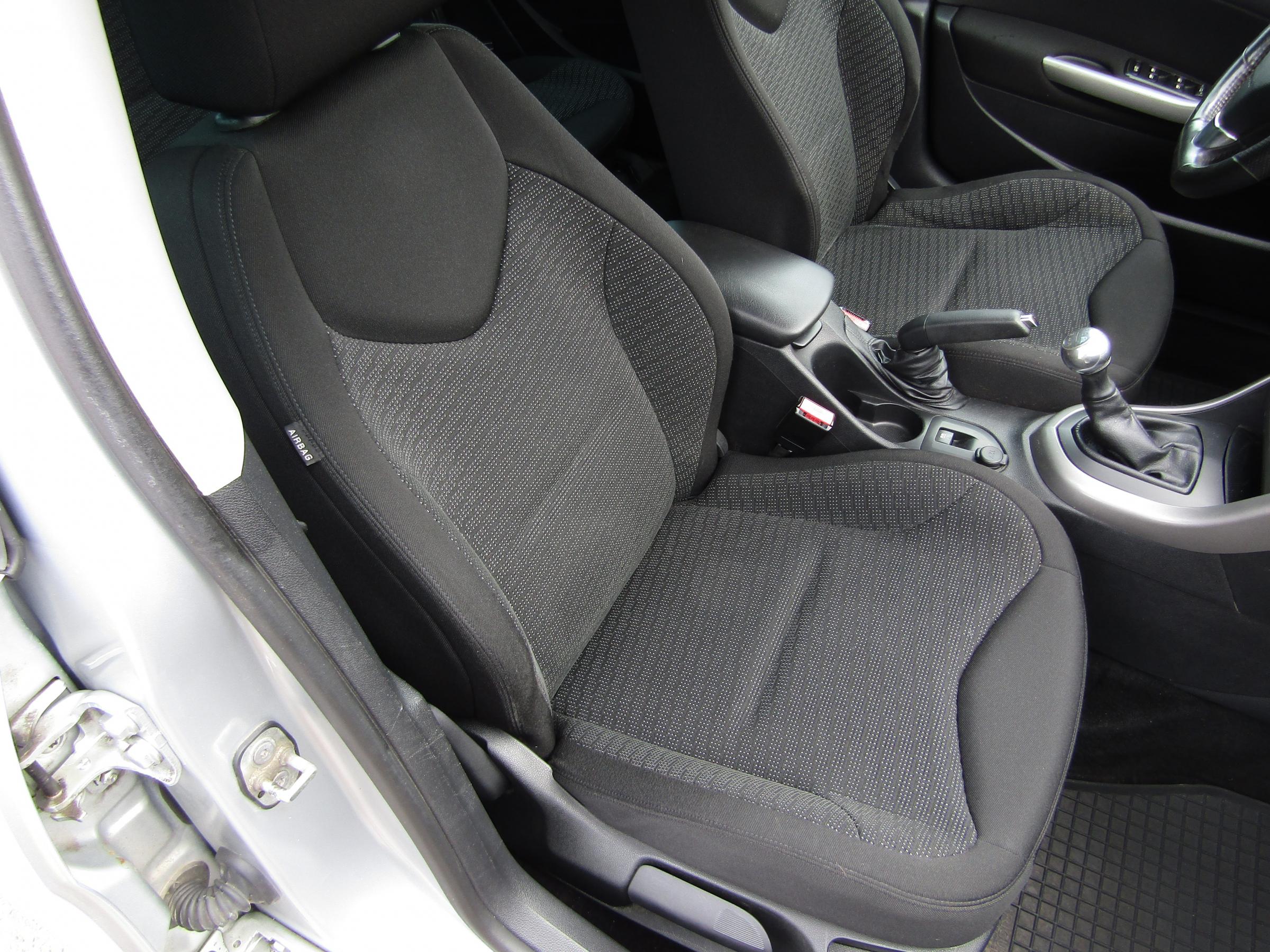 Peugeot 308, 2010 - pohled č. 12