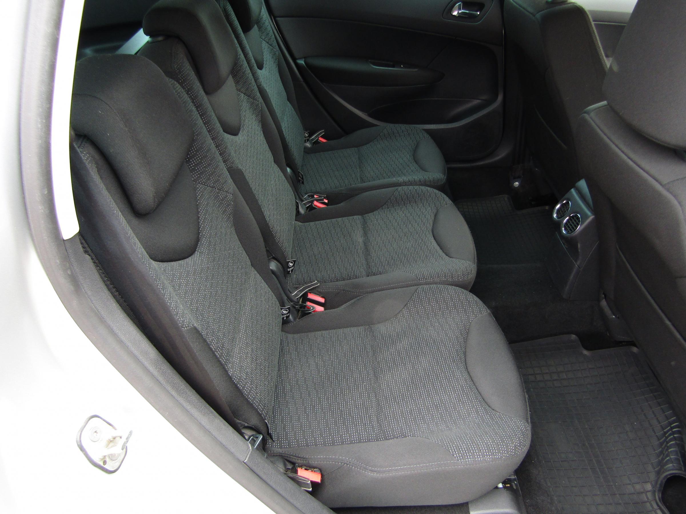 Peugeot 308, 2010 - pohled č. 13