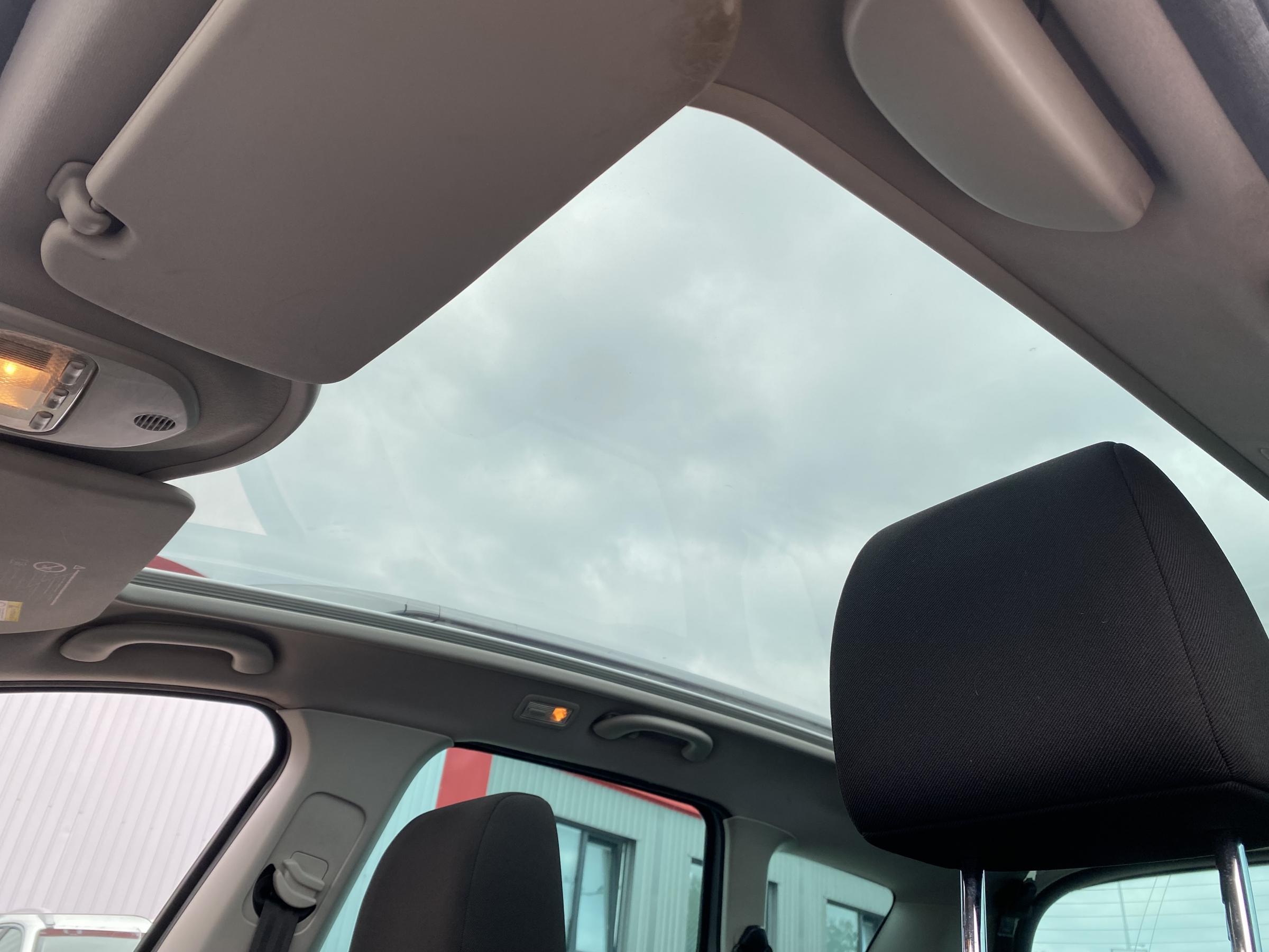 Peugeot 308, 2010 - pohled č. 22