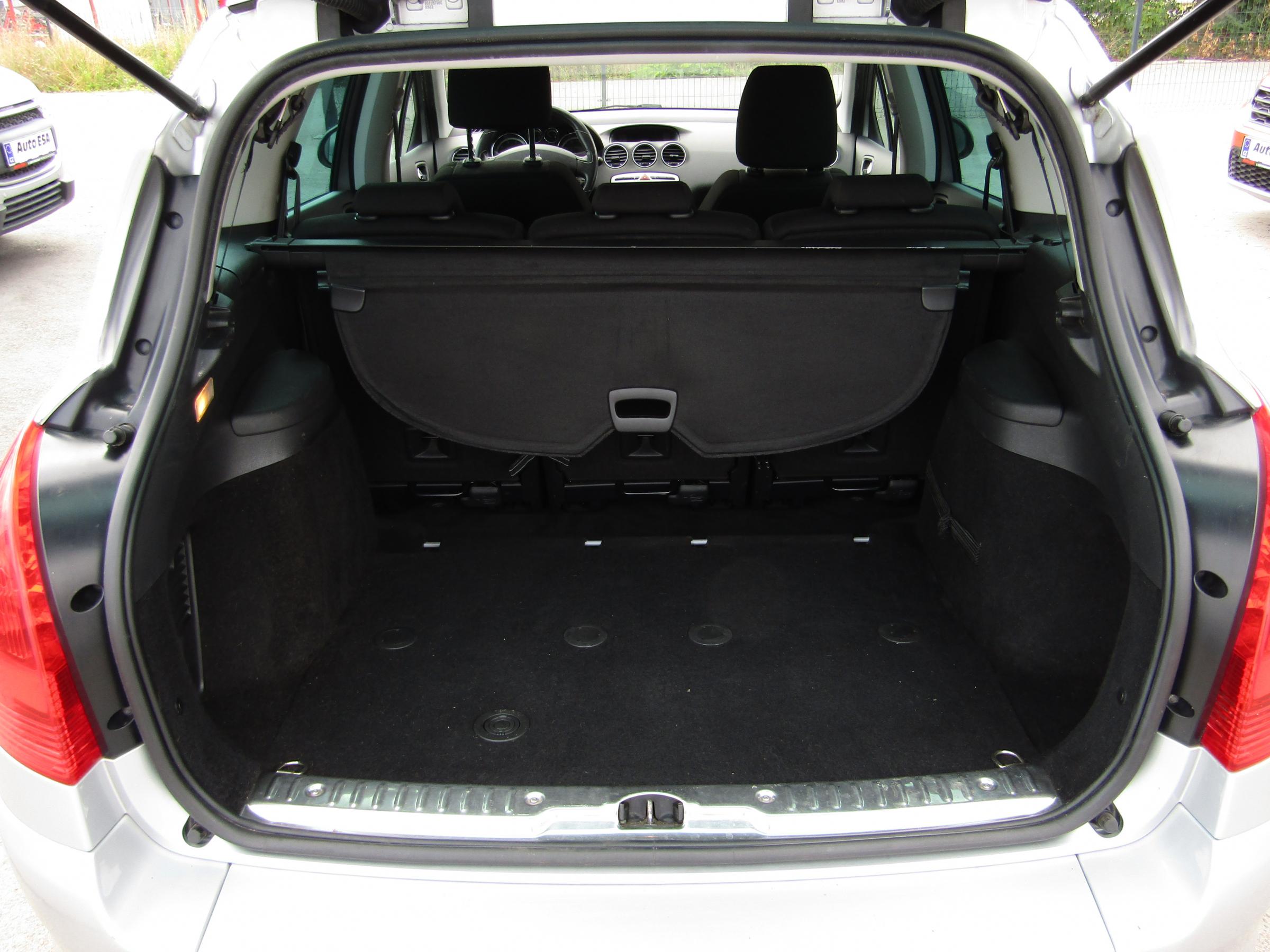 Peugeot 308, 2010 - pohled č. 7