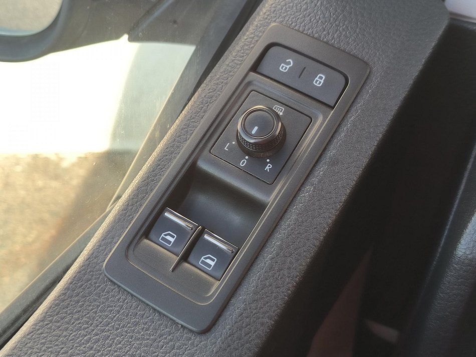 Volkswagen Transporter 2.0TDi  L1H1