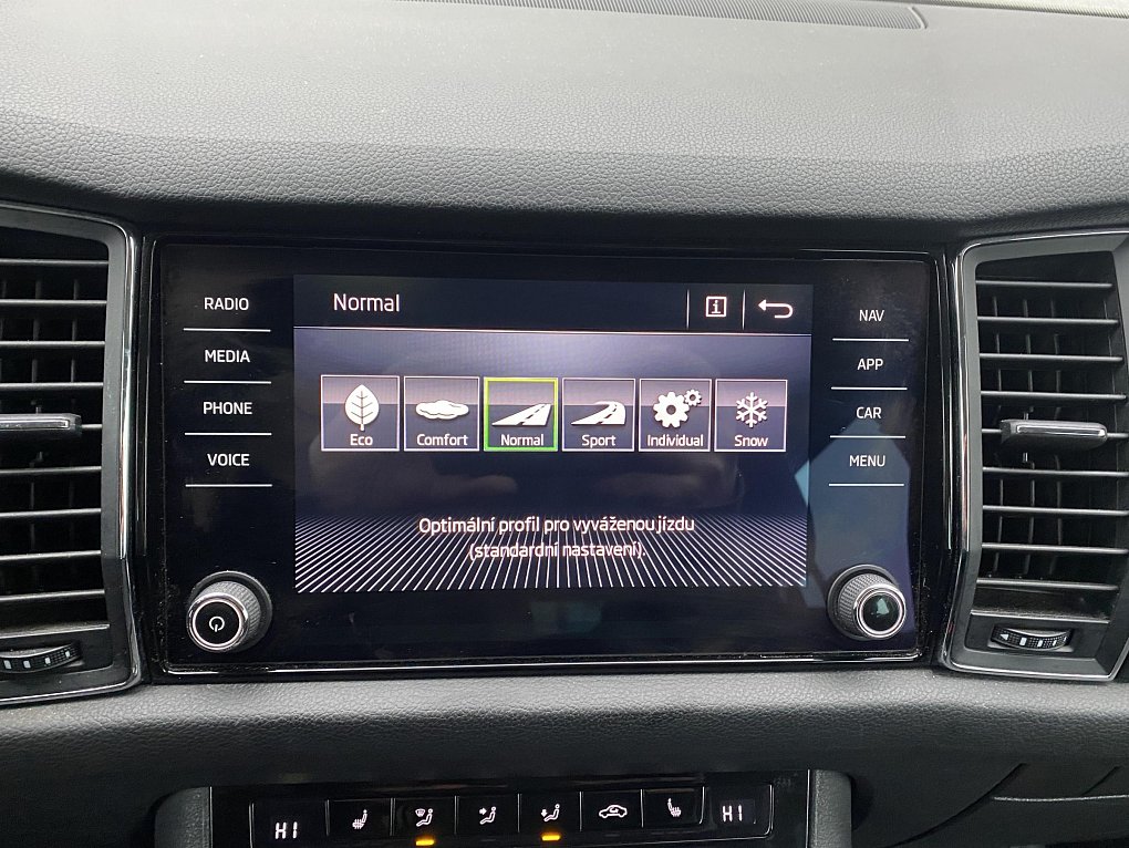 Škoda Kodiaq 2.0 TDi Style 4x4, 7míst