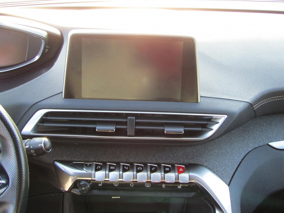 Peugeot 3008 1.6 TCe 