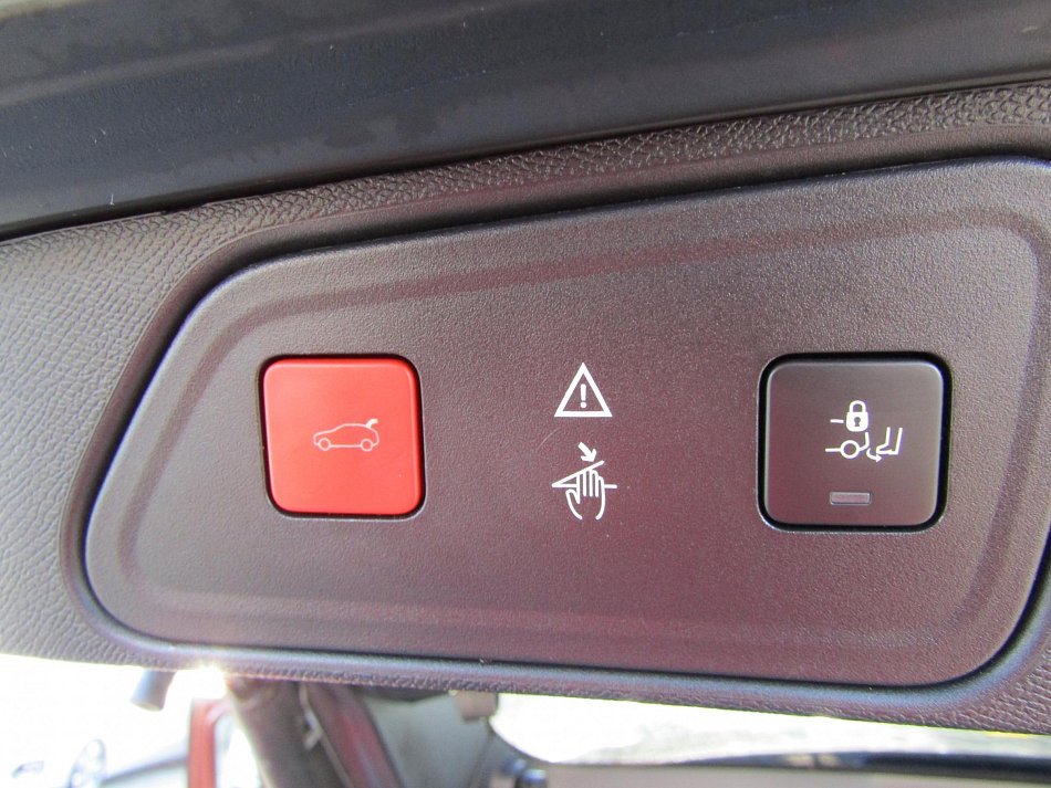 Peugeot 3008 1.6 TCe 