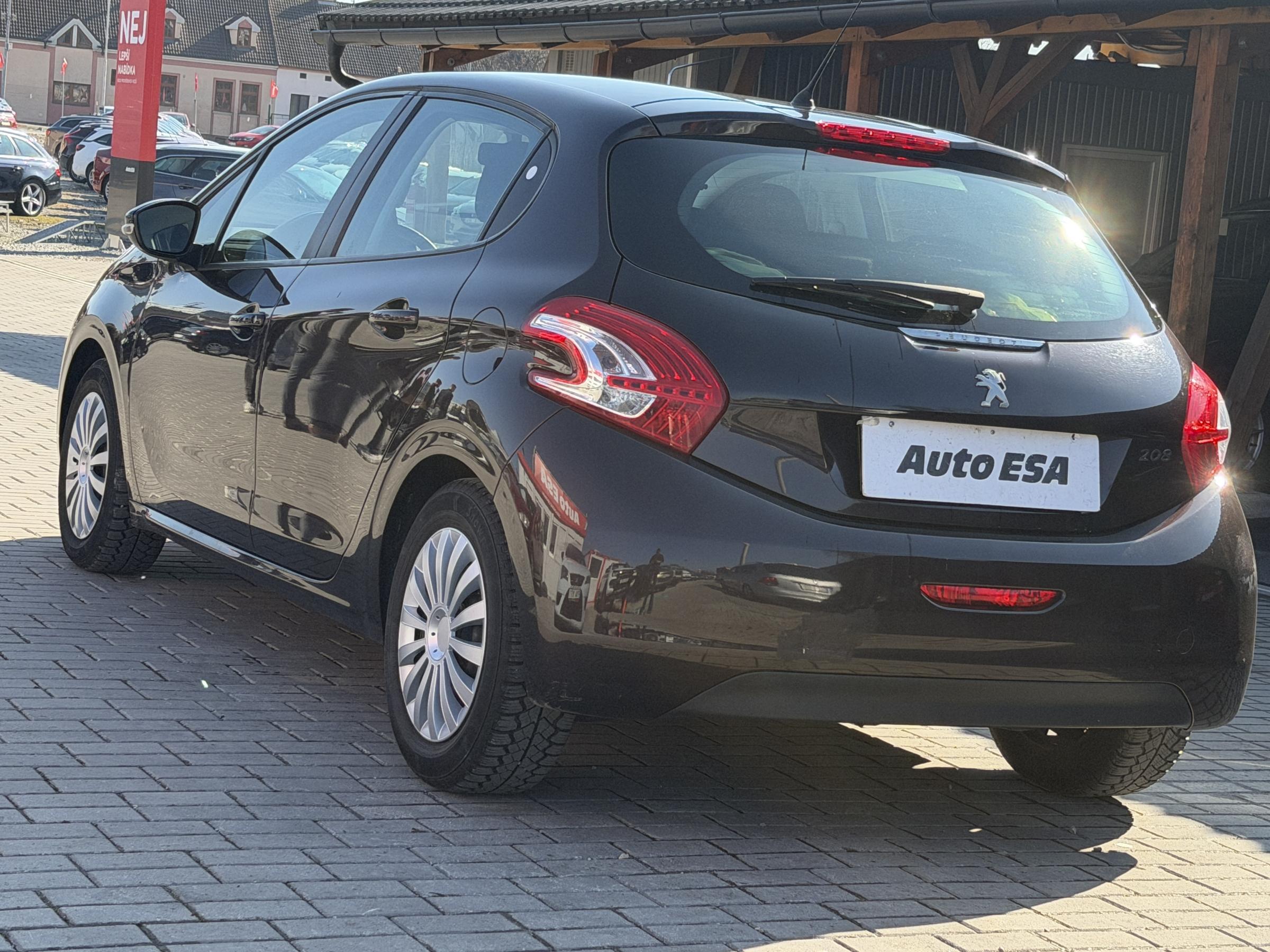 Peugeot 208, 2013 - pohled č. 4