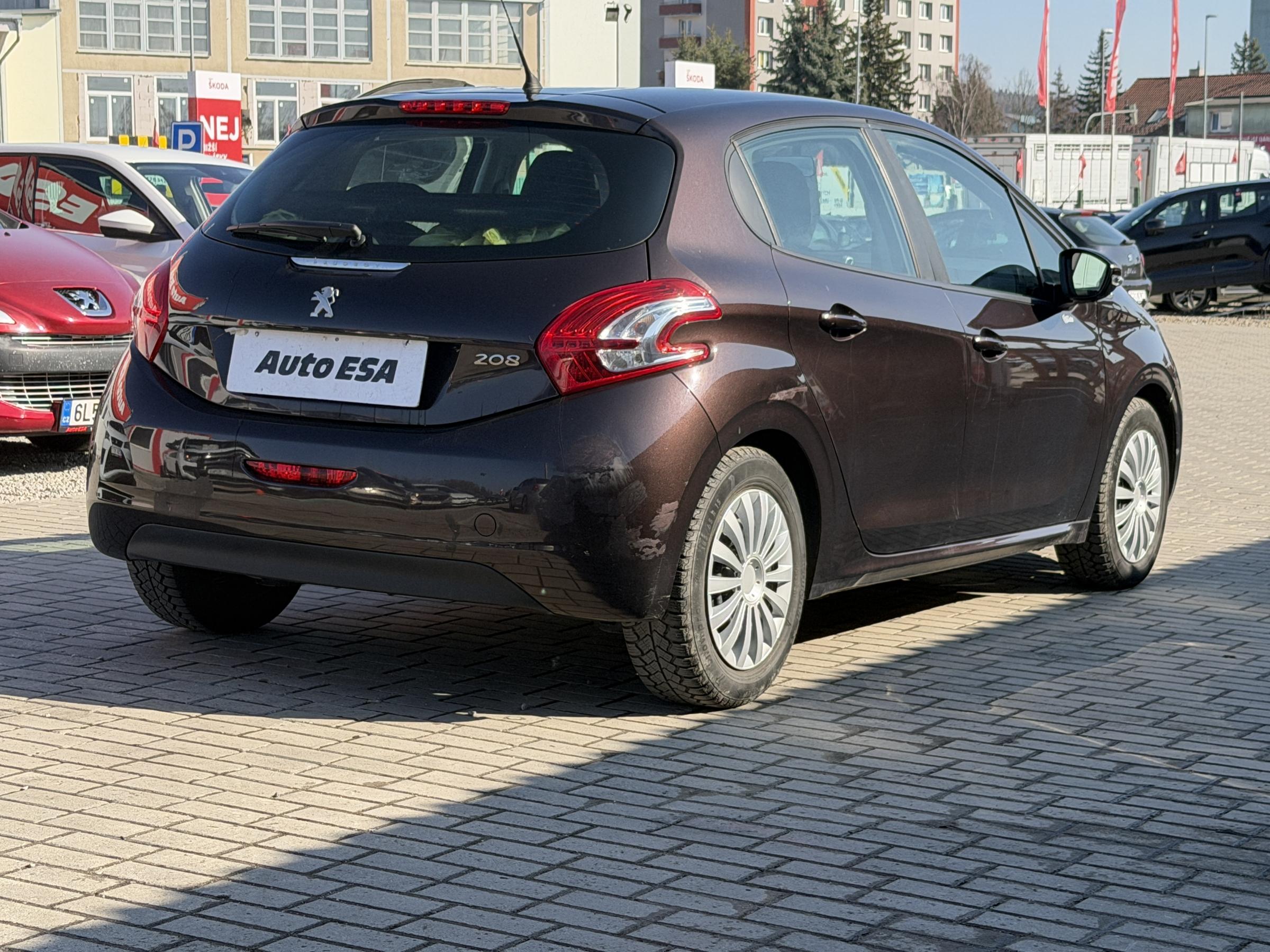 Peugeot 208, 2013 - pohled č. 6