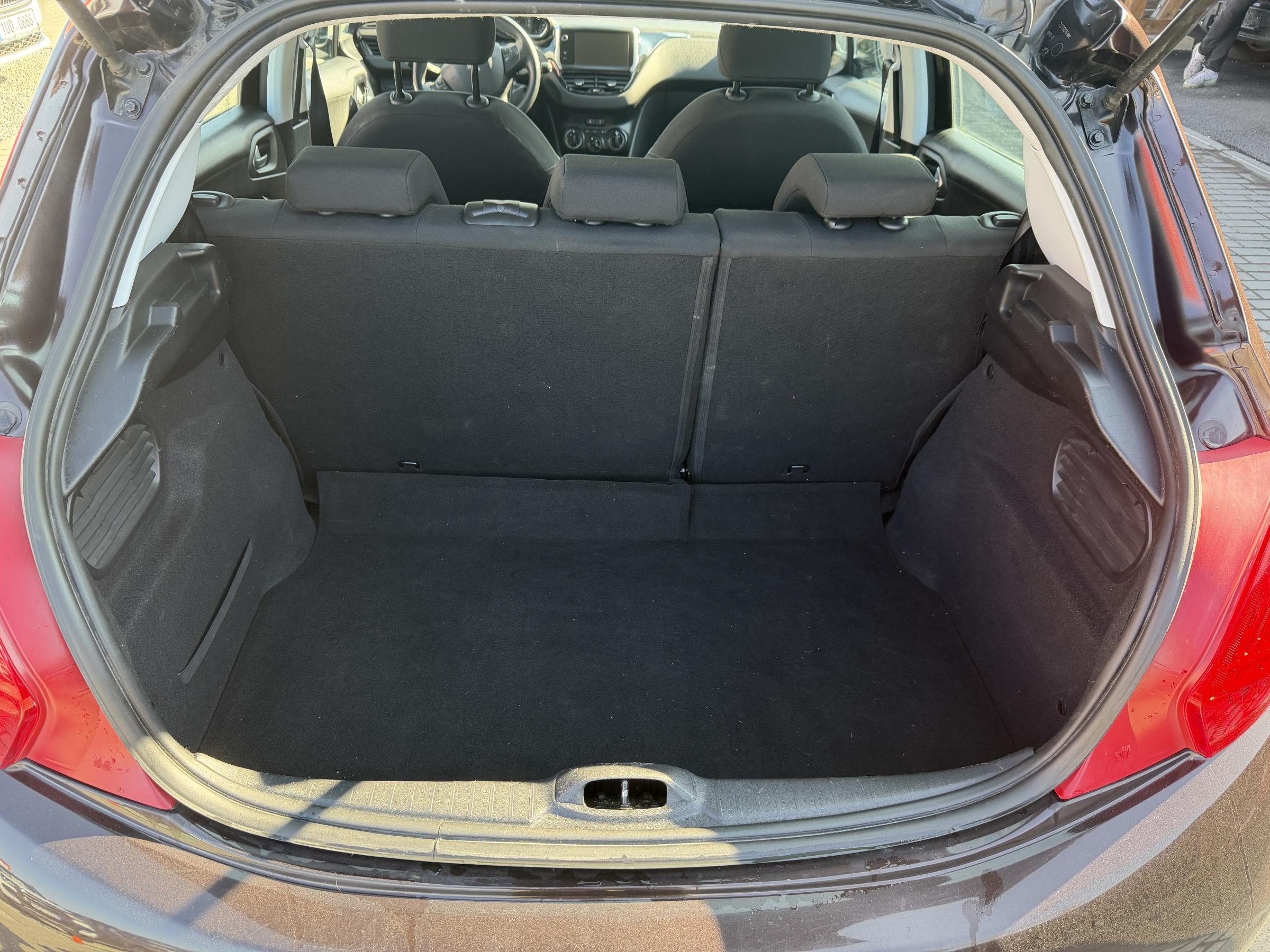 Peugeot 208, 2013 - pohled č. 7