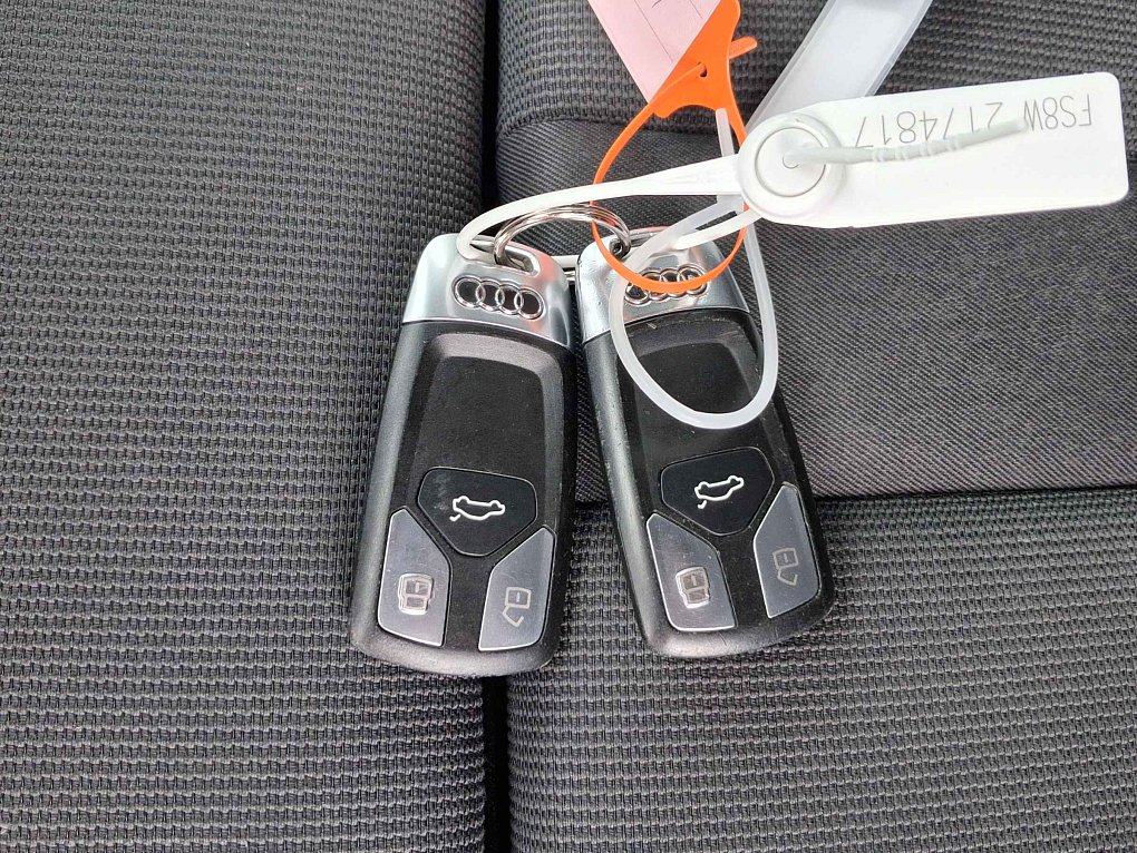 Audi A4 2.0 TDi 