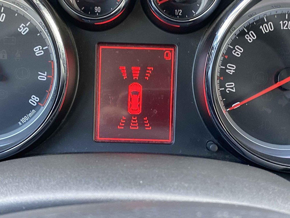 Opel Astra 1.4T Energy