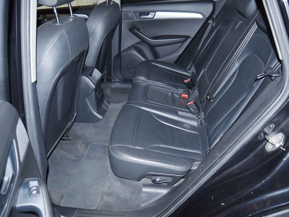 Audi Q5 2.0 TDI 