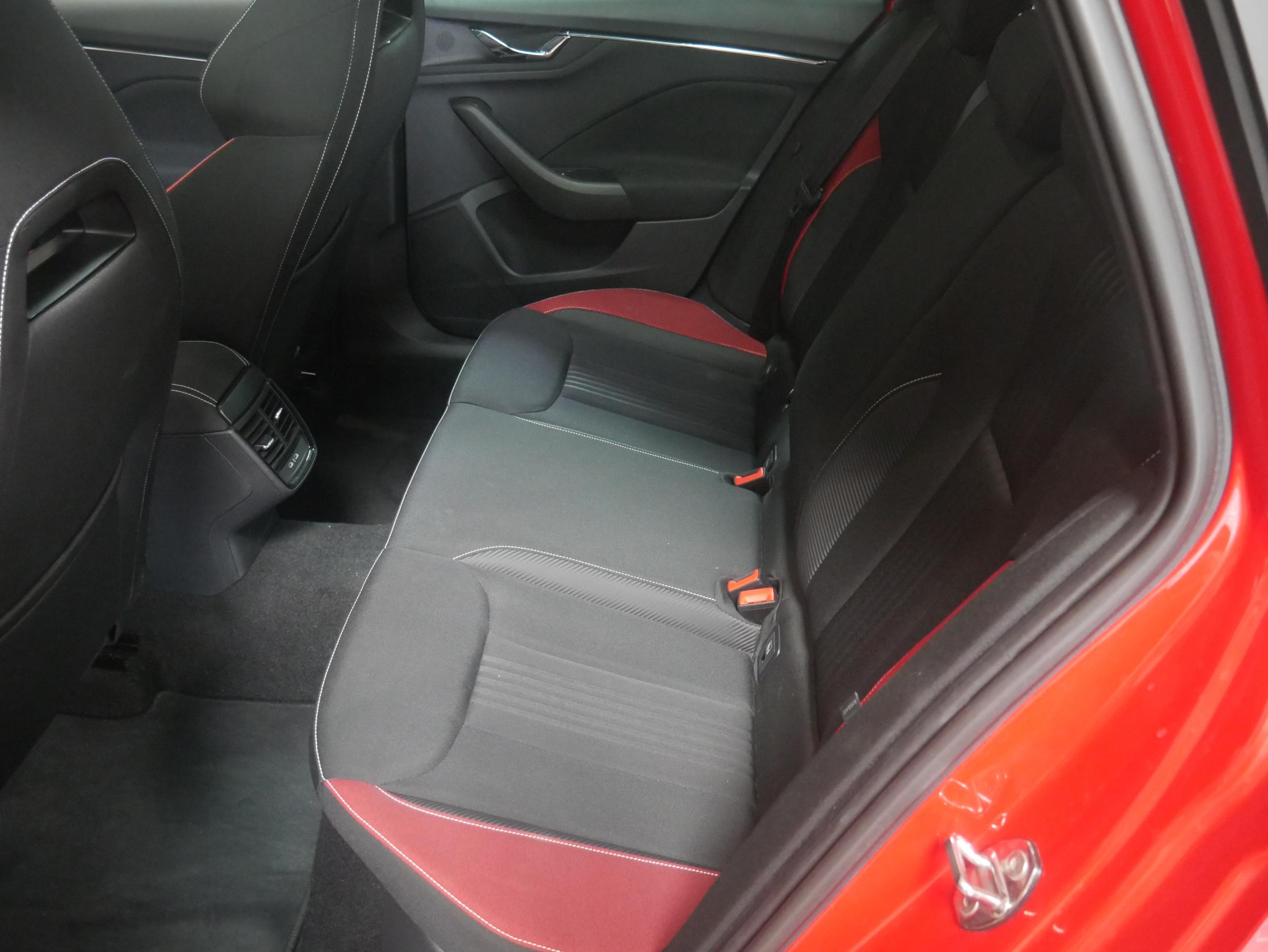 Škoda Kamiq, 2022 - pohled č. 12