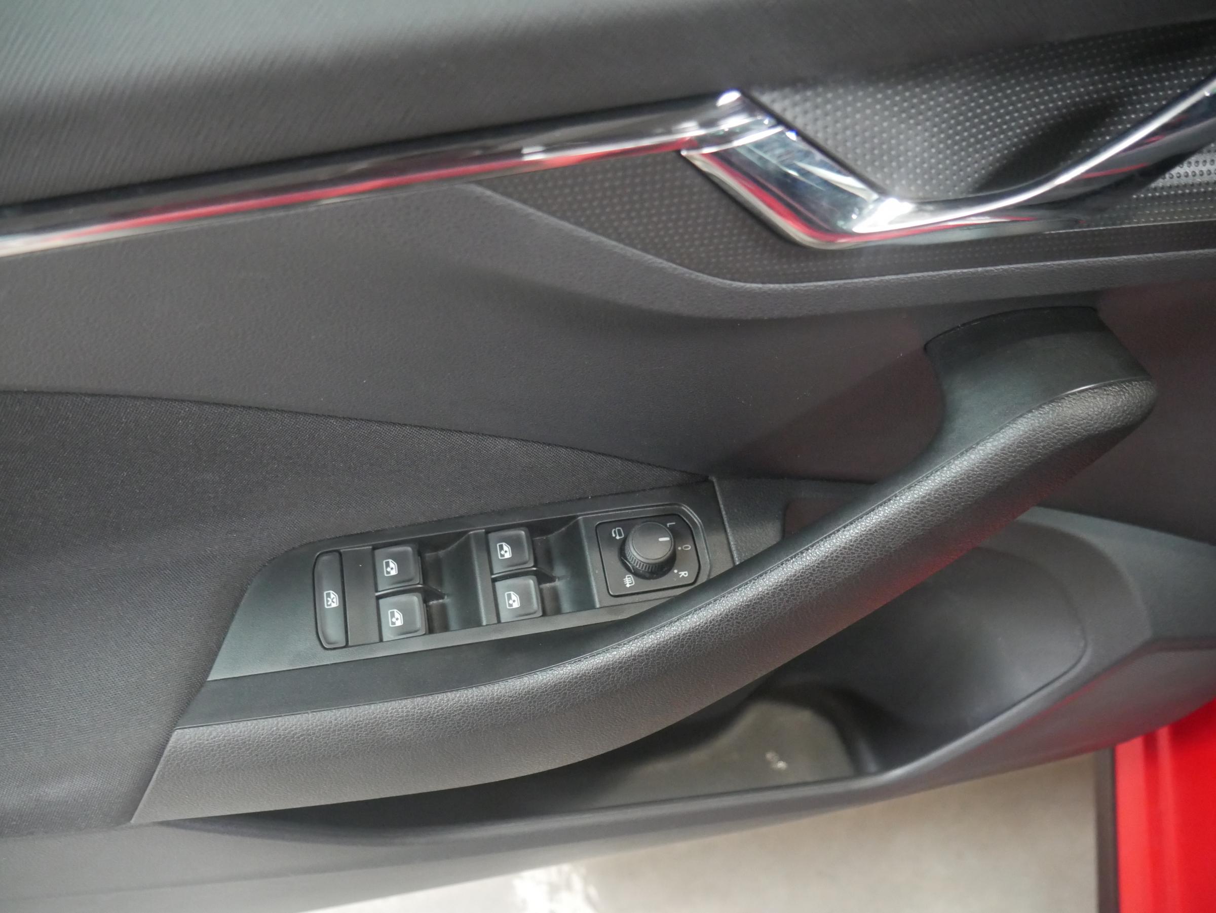 Škoda Kamiq, 2022 - pohled č. 15