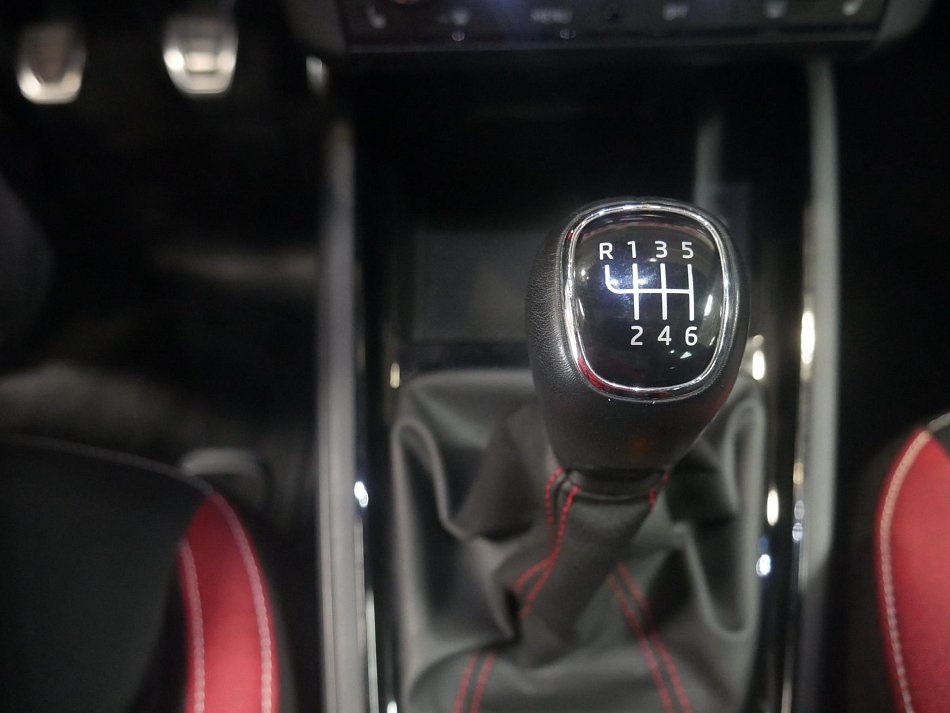 Škoda Kamiq 1.5 TSi Monte Carlo