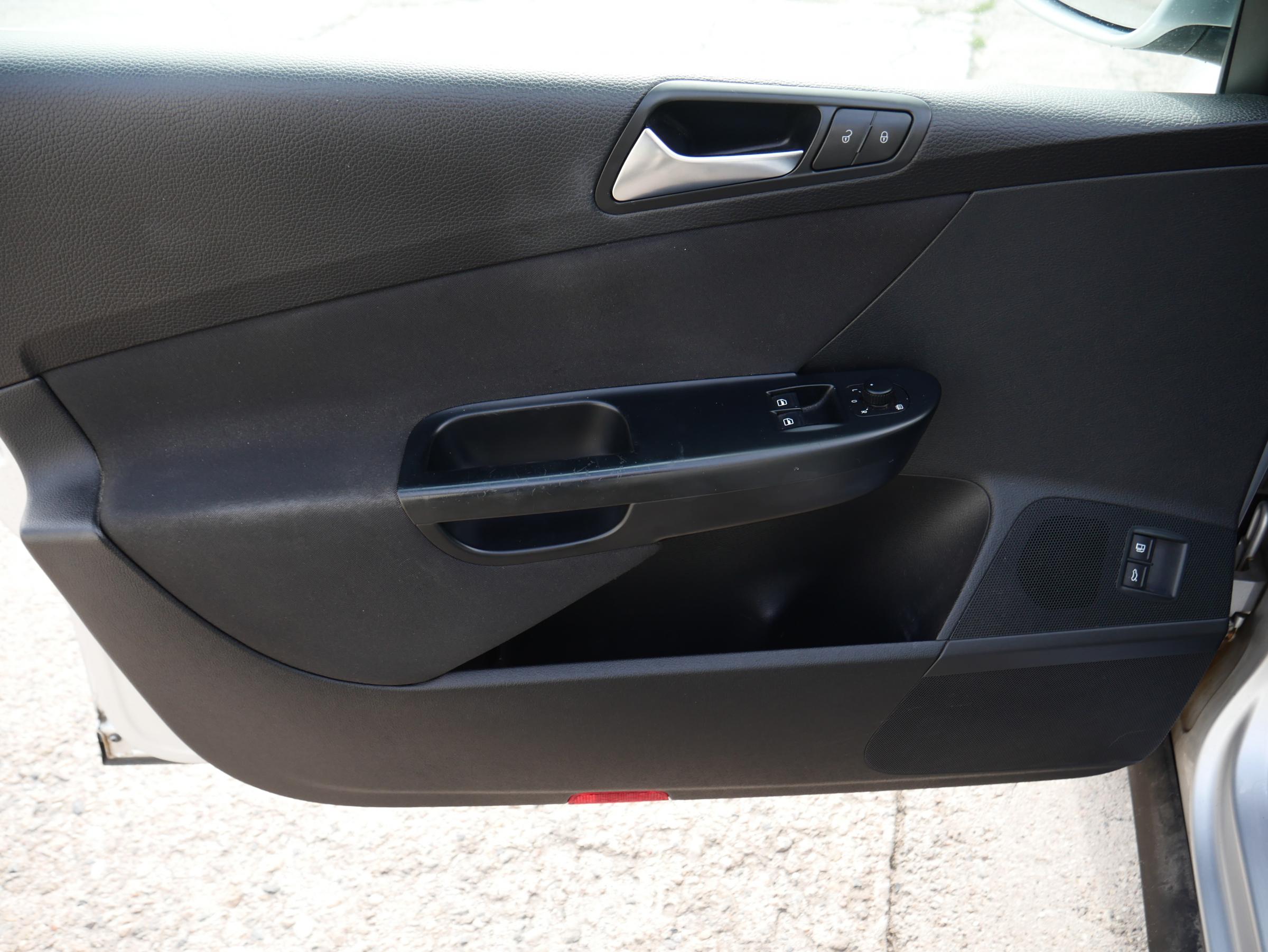 Volkswagen Passat, 2008 - pohled č. 17