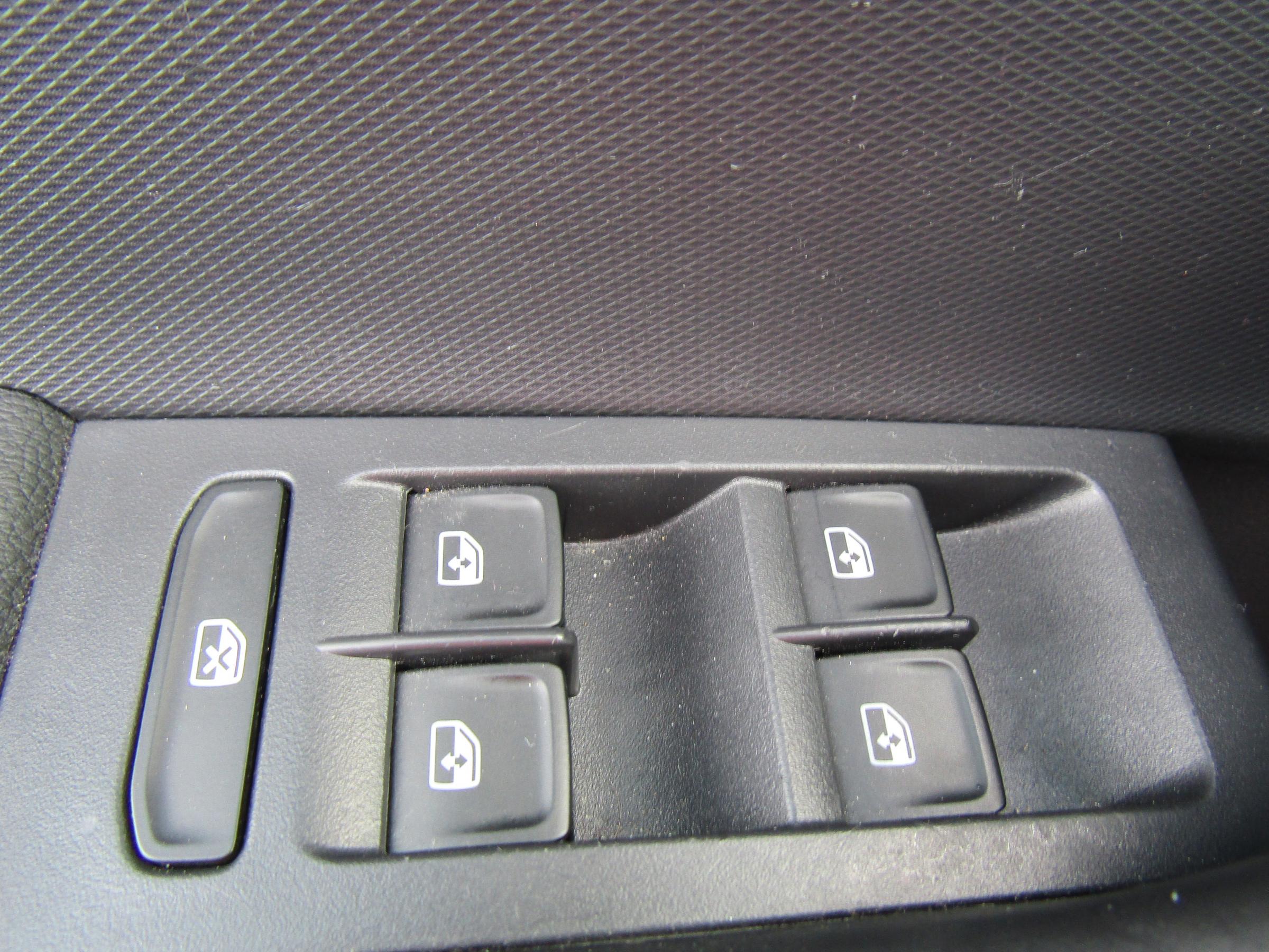 Škoda Rapid, 2019 - pohled č. 12