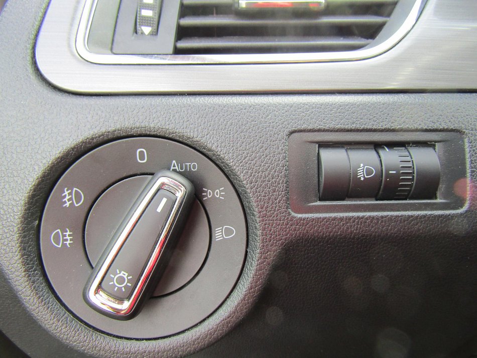 Škoda Rapid 1.0 TSI Style Plus