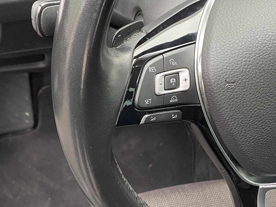 Volkswagen Passat 1.6 TDi Comfortline