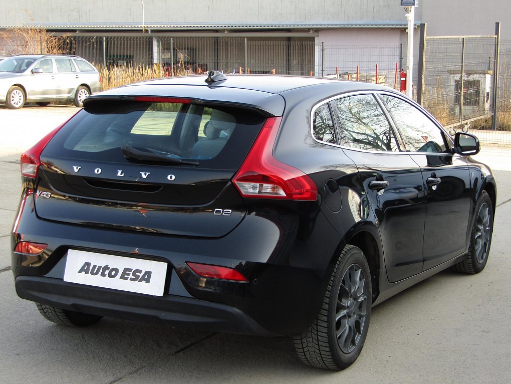 Volvo V40 2.0 D2 