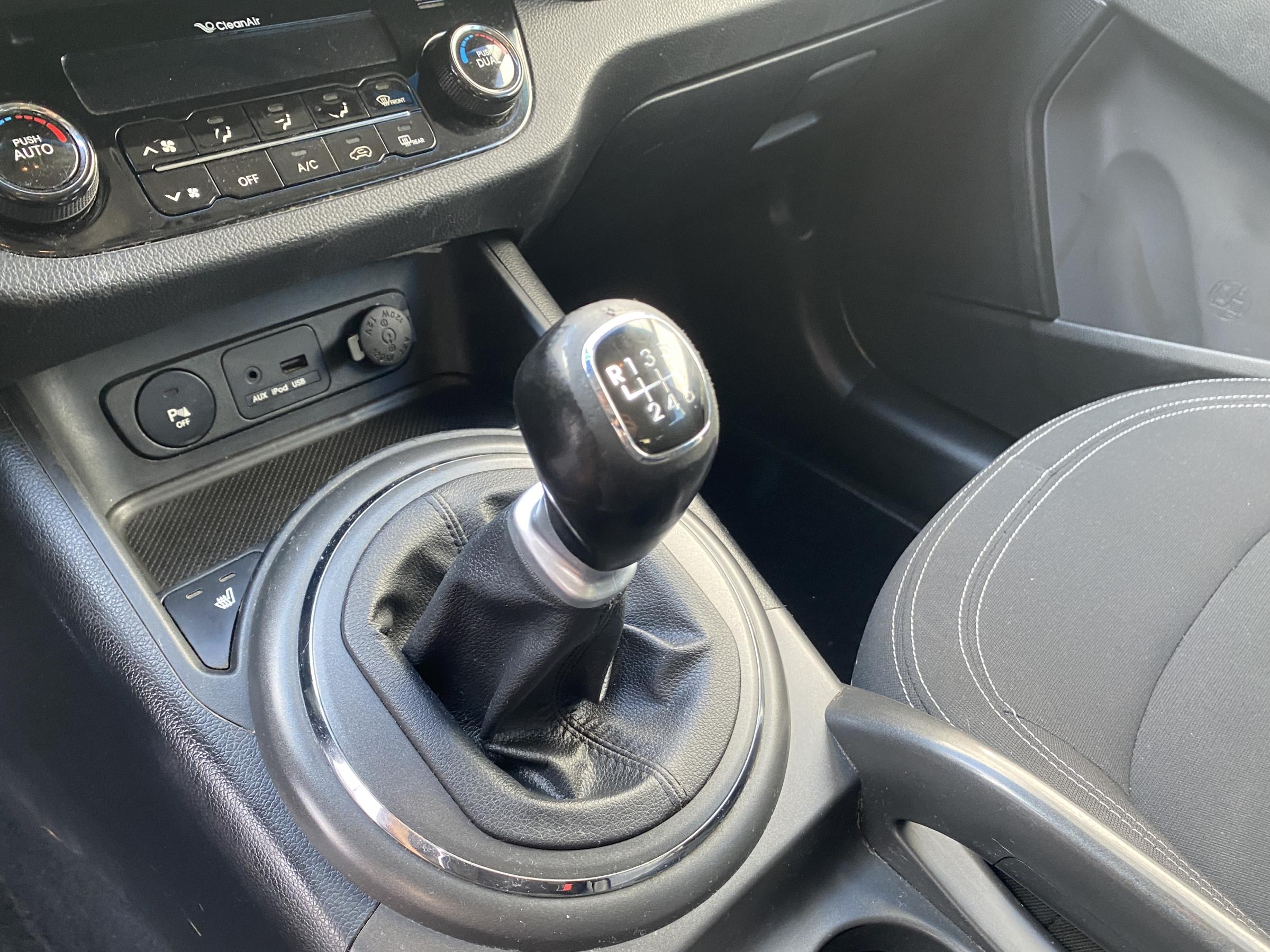 Kia Sportage, 2011 - pohled č. 15