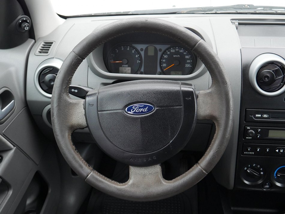 Ford Fusion 1.4i 
