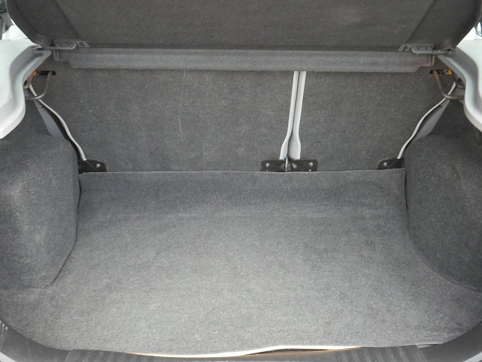 Ford Fusion 1.4i 