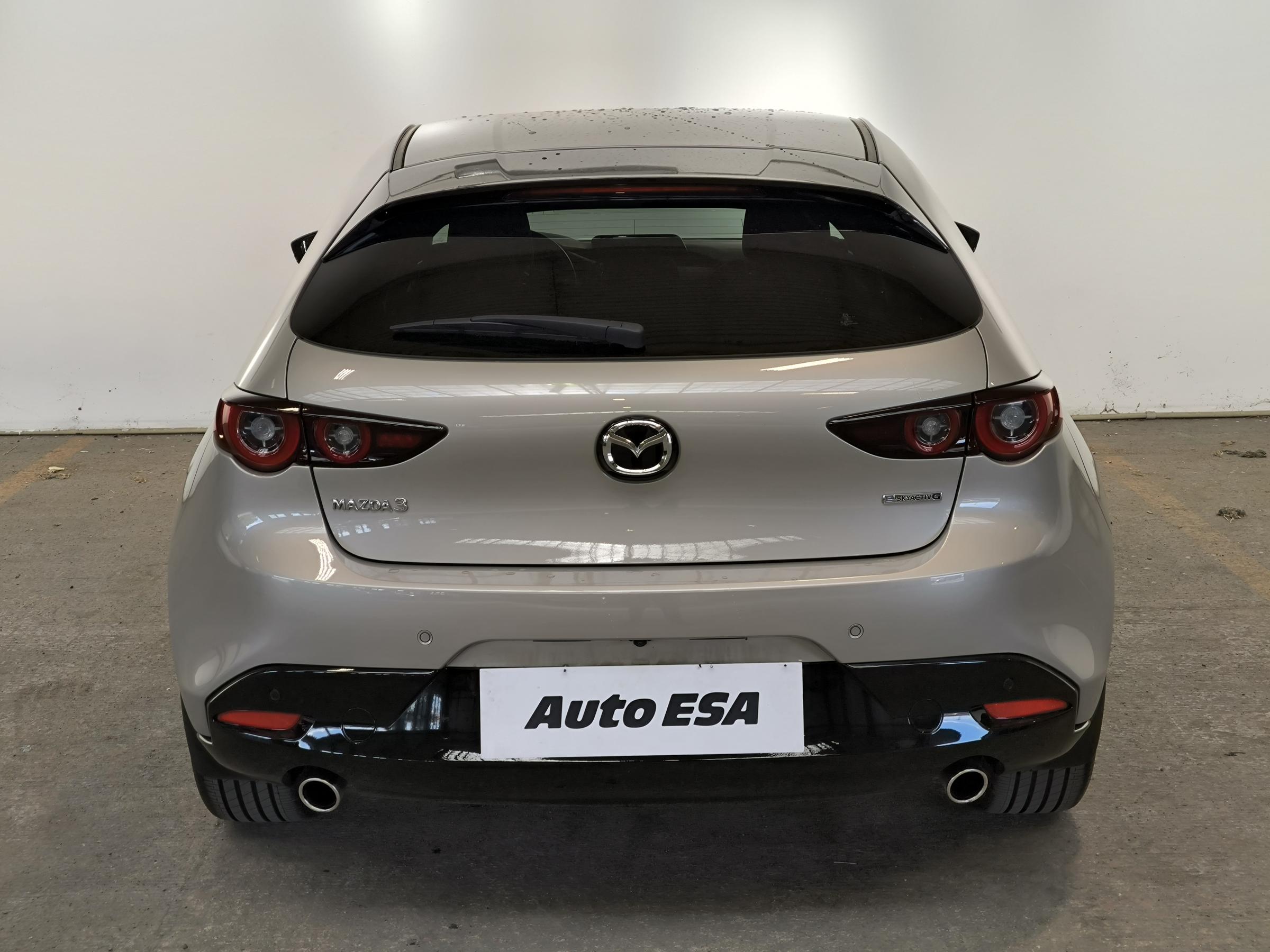 Mazda 3, 2022 - pohled č. 5