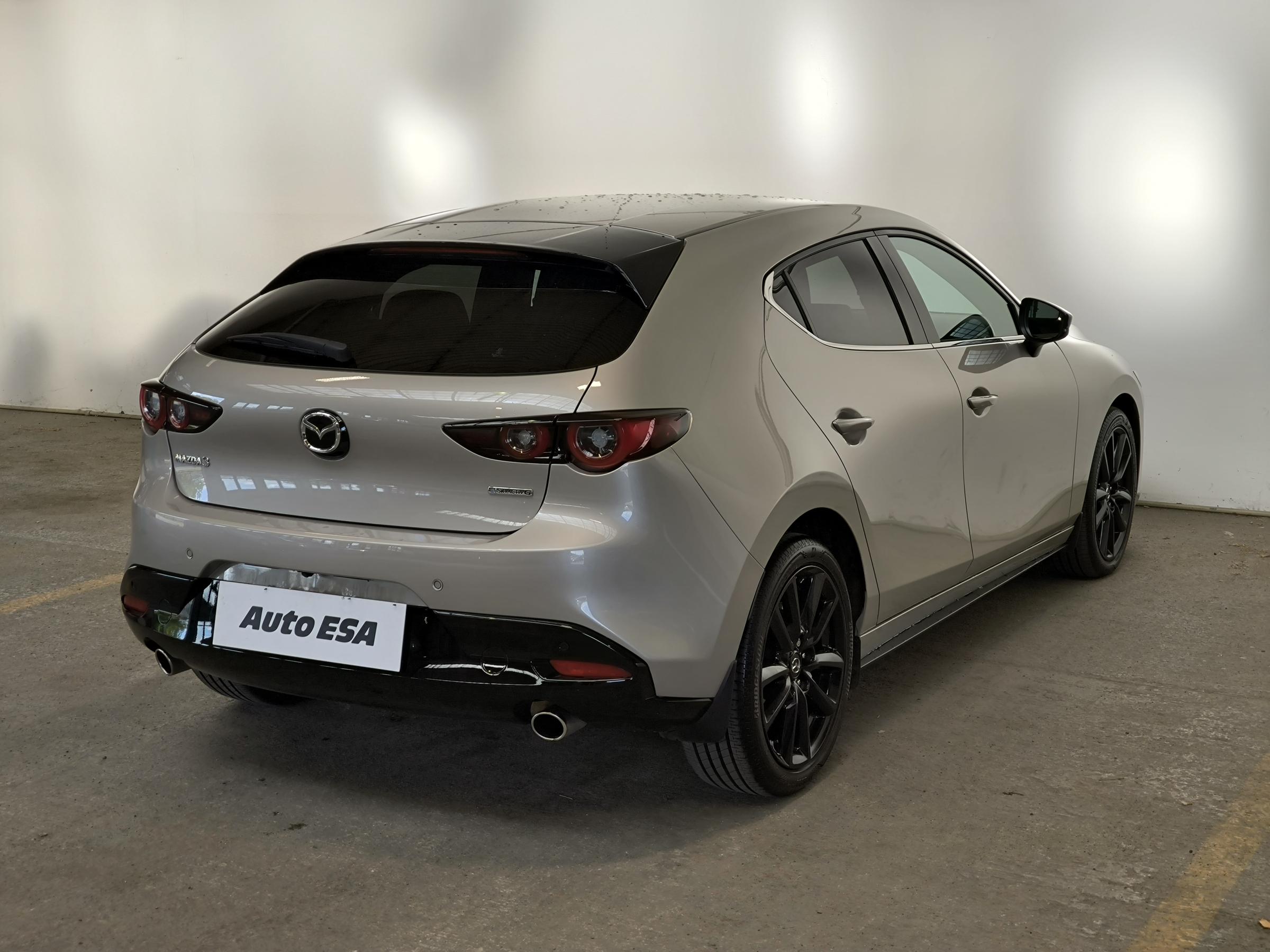 Mazda 3, 2022 - pohled č. 6