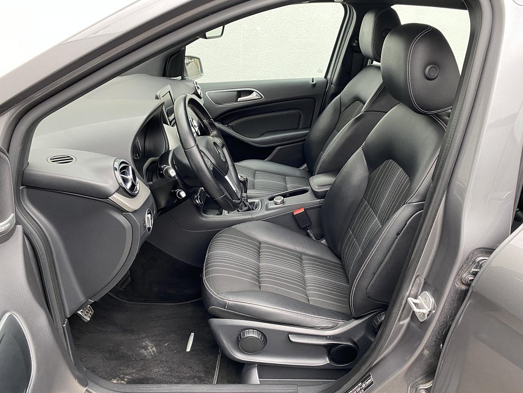 Mercedes-Benz Třída B 1.6i  180