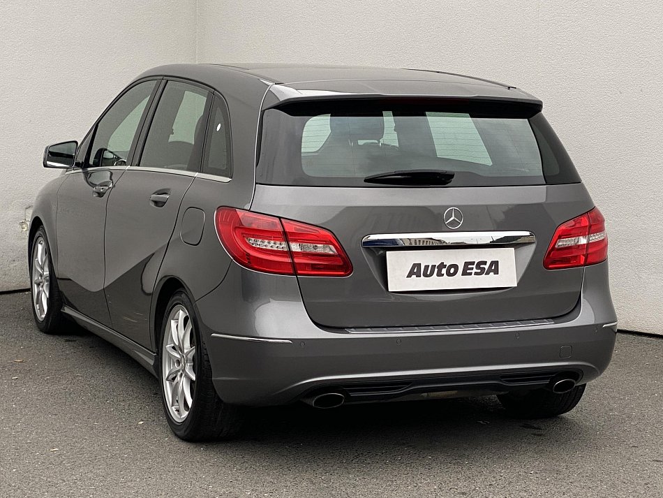 Mercedes-Benz Třída B 1.6i  180