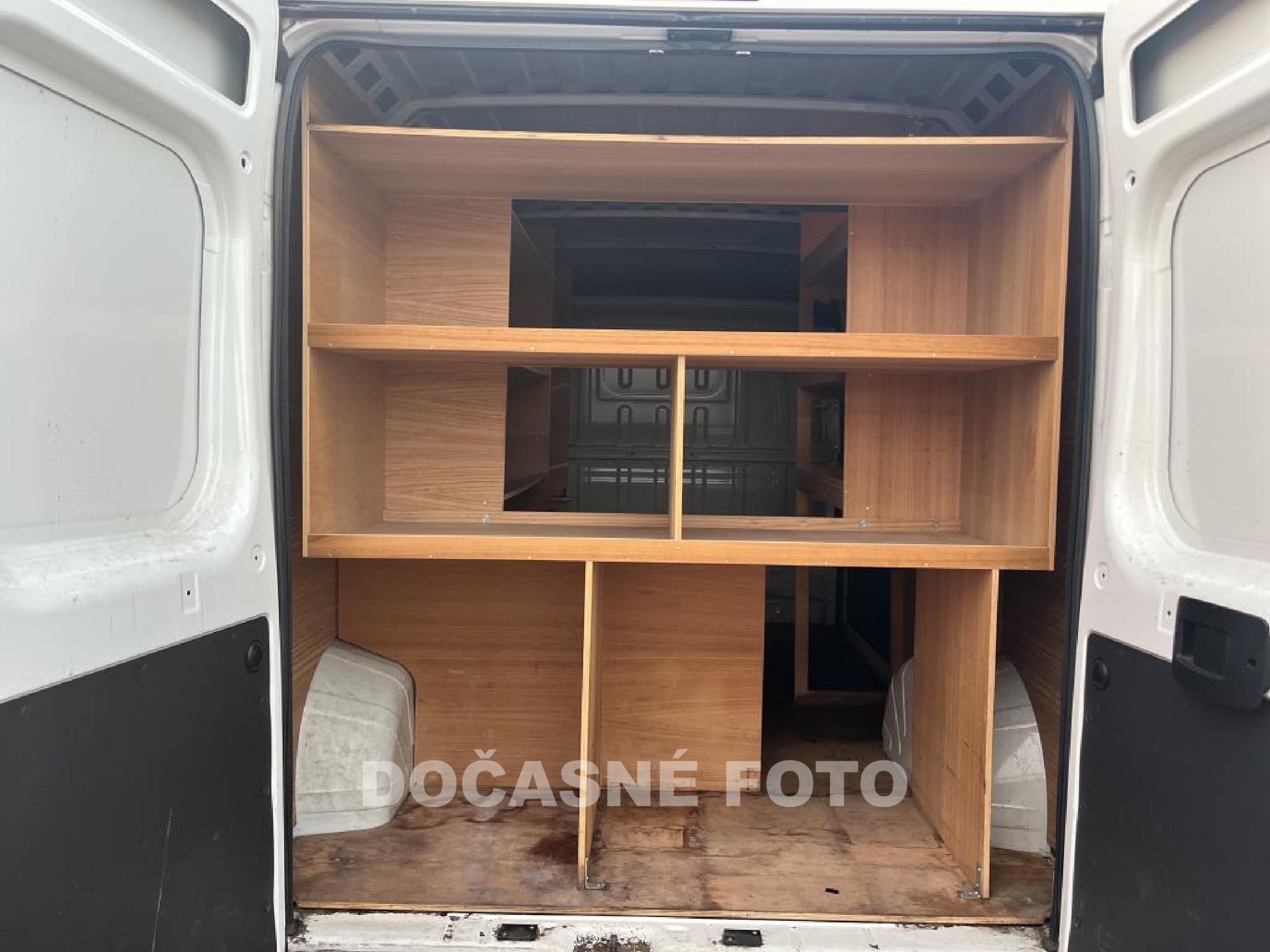 Peugeot Boxer, 2021 - pohled č. 5