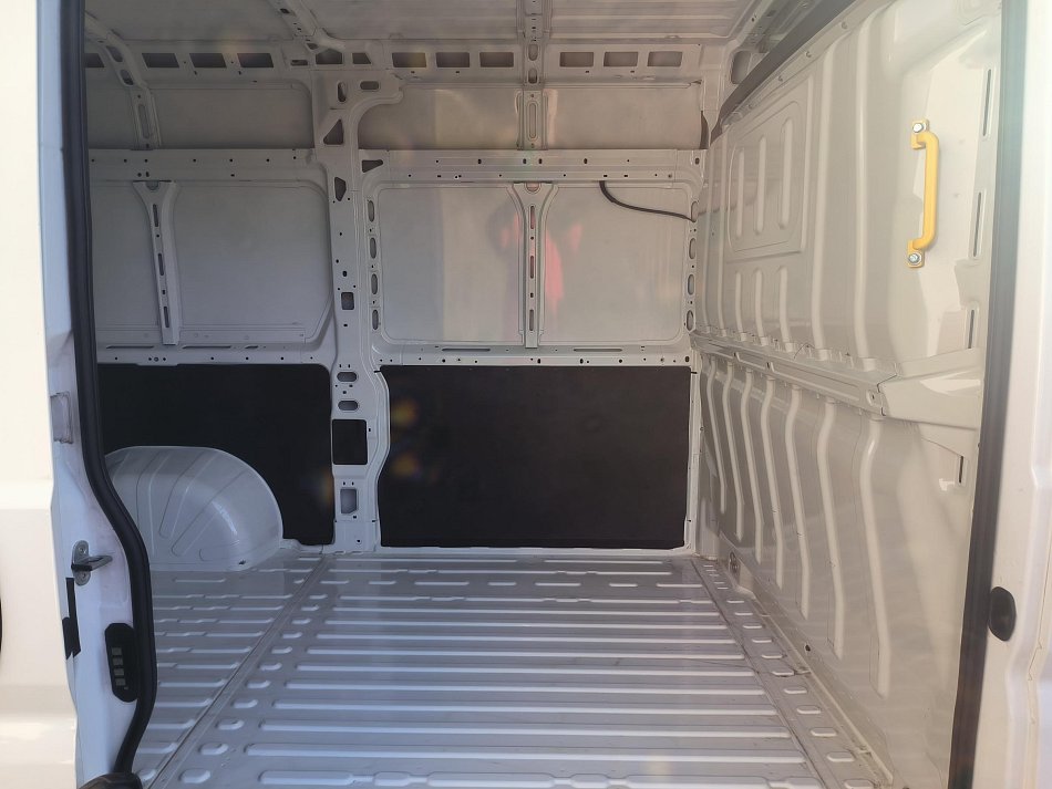 Peugeot Boxer 2.2HDi  L2H2