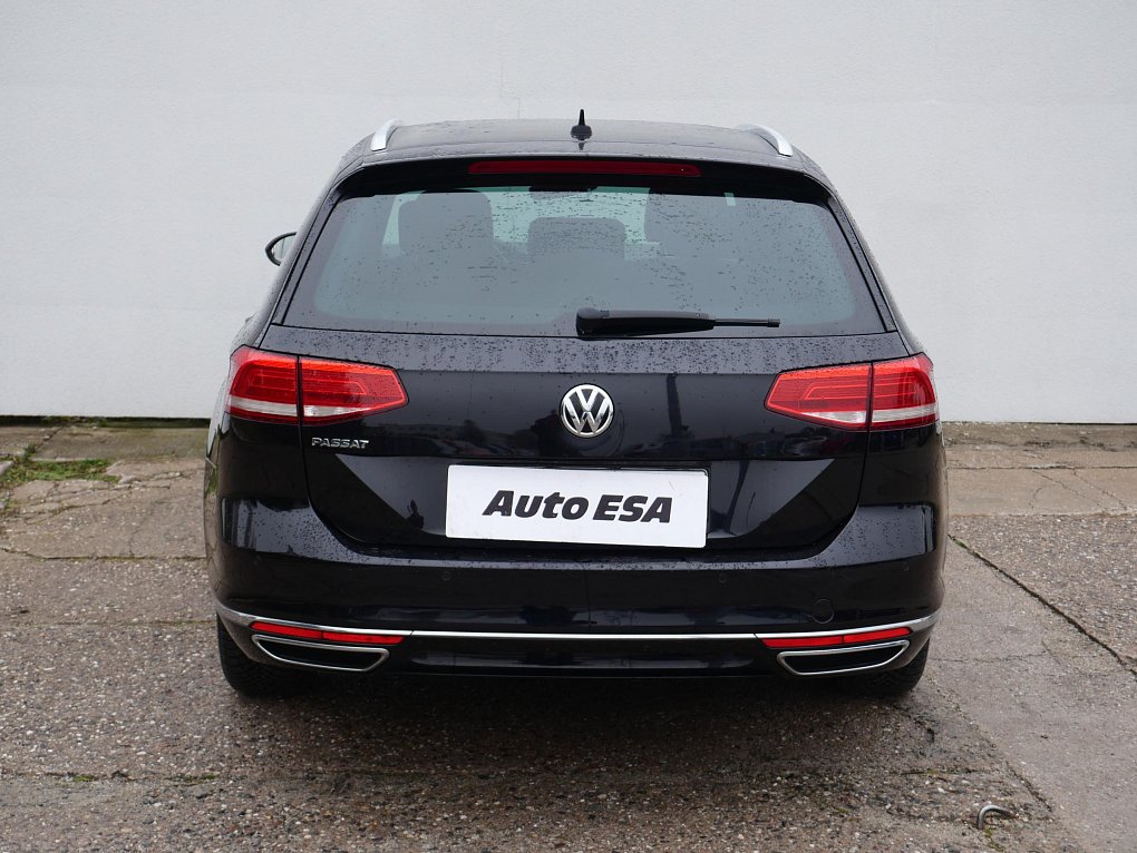 Volkswagen Passat 2.0TDi Comfortline R-Line