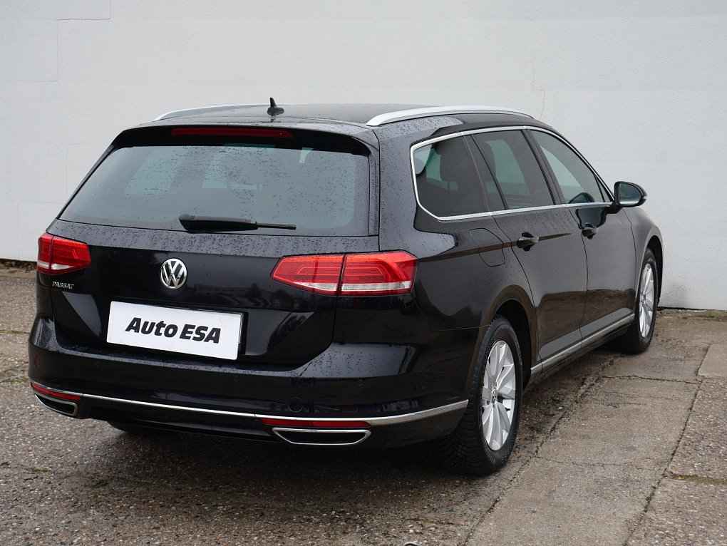 Volkswagen Passat 2.0TDi Comfortline R-Line