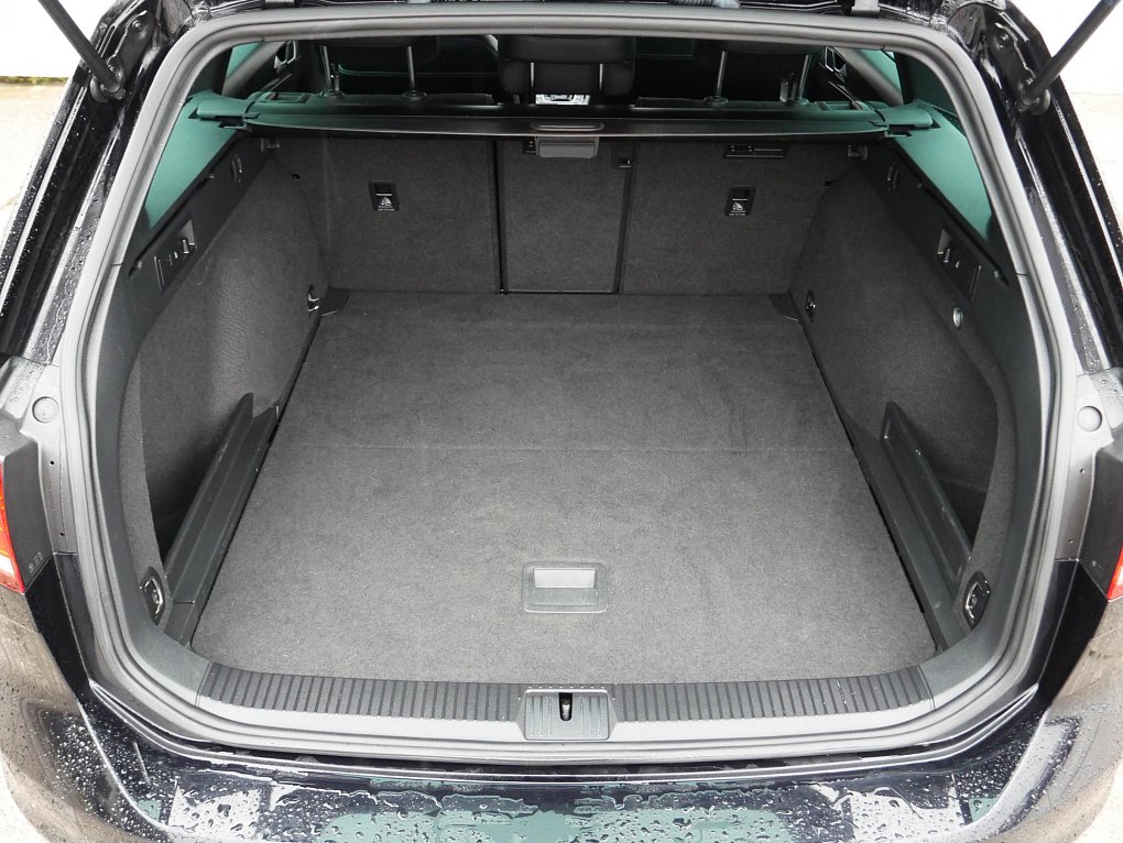 Volkswagen Passat 2.0TDi Comfortline R-Line