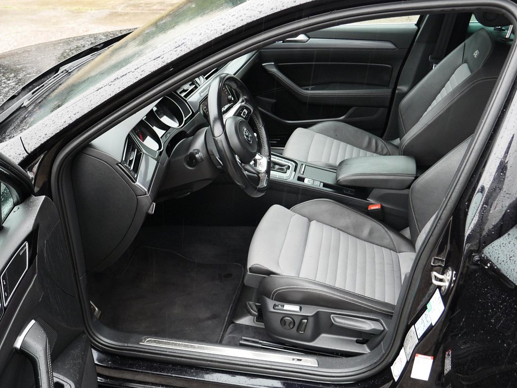 Volkswagen Passat 2.0TDi Comfortline R-Line