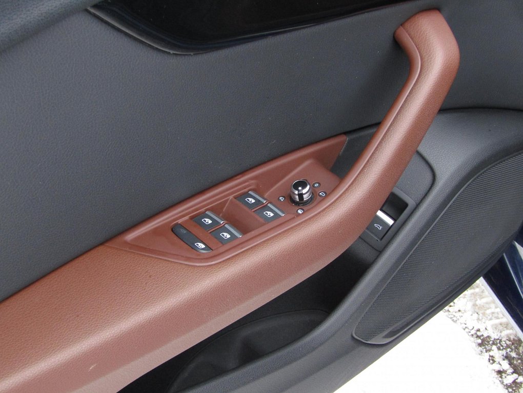 Audi A4 2.0TDi  Avant