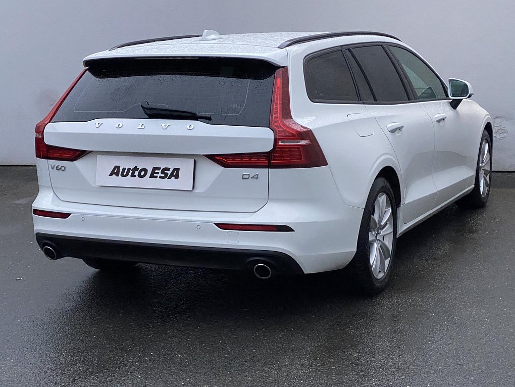 Volvo V60 2.0D 
