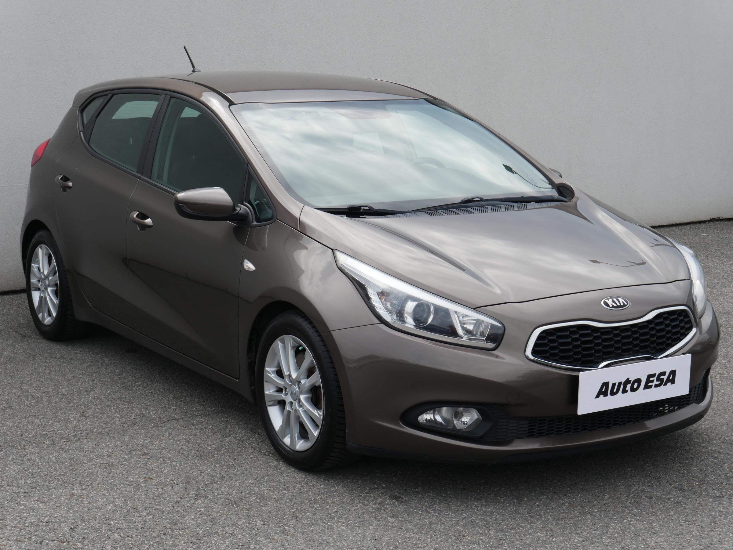 Kia Cee´d, 2014 - celkový pohled