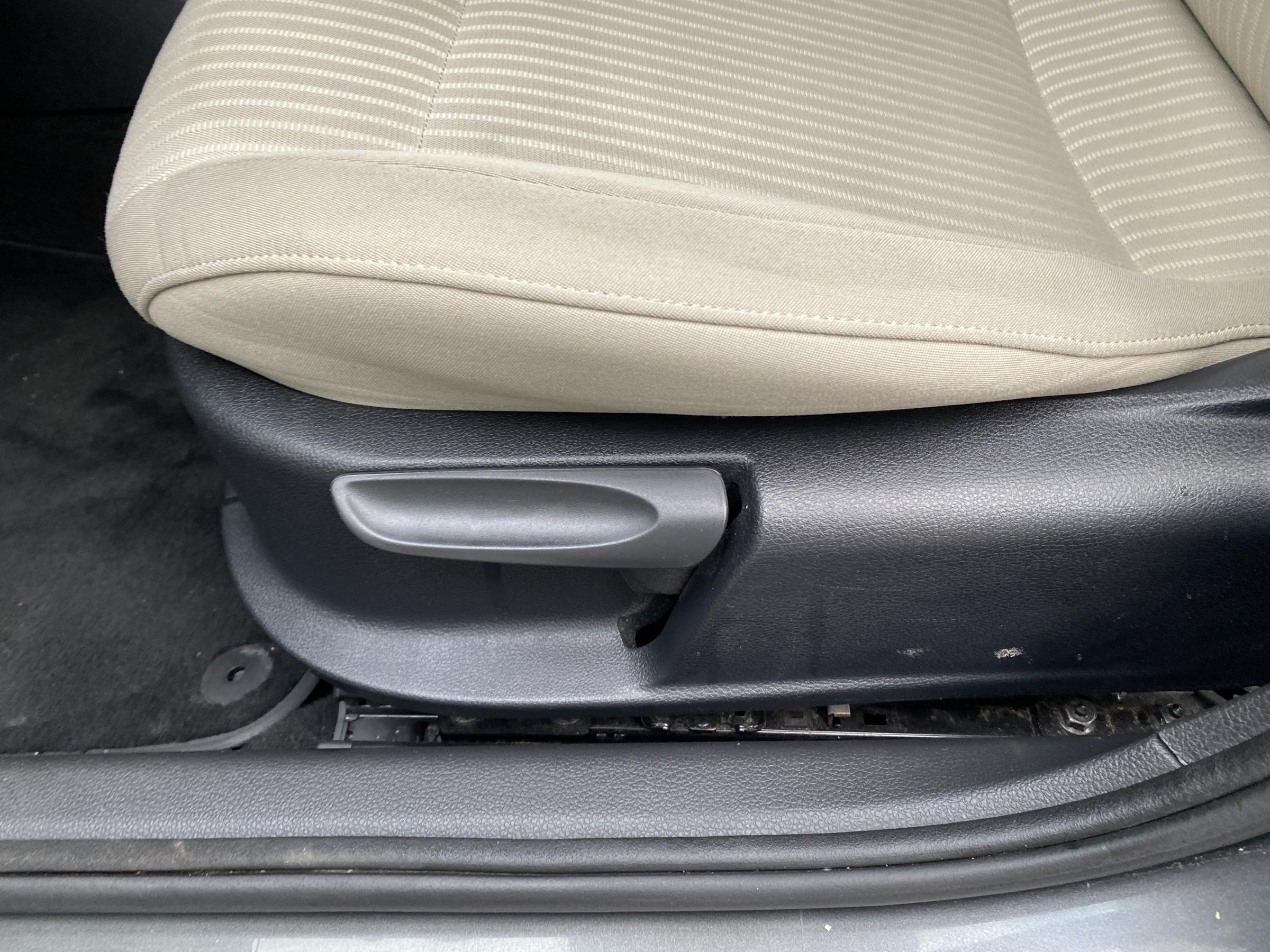 Volkswagen Polo, 2010 - pohled č. 14