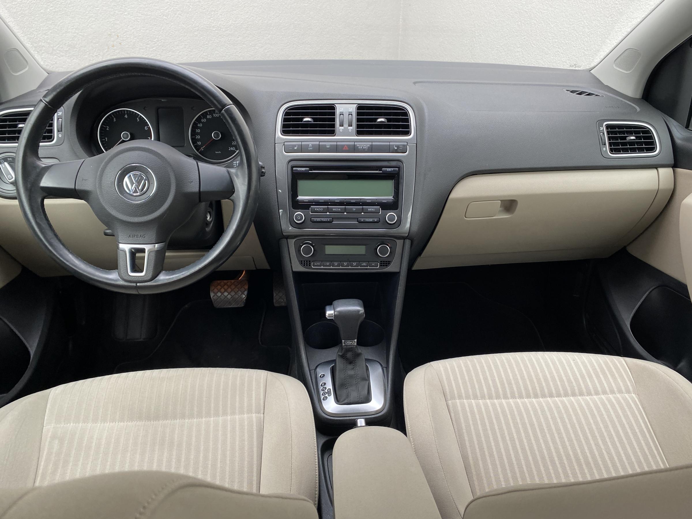 Volkswagen Polo, 2010 - pohled č. 8